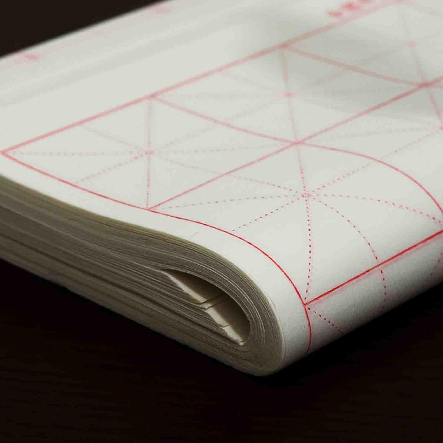 KYMY Chinese Japanese Calligraphy Paper with Grids, Sumi Paper/Rice Paper for Writing Painting Practice Students Beginning, Chinese Brush Ink Xuan Paper 100 Sheets (7.5 cm(2.95")/Grid)