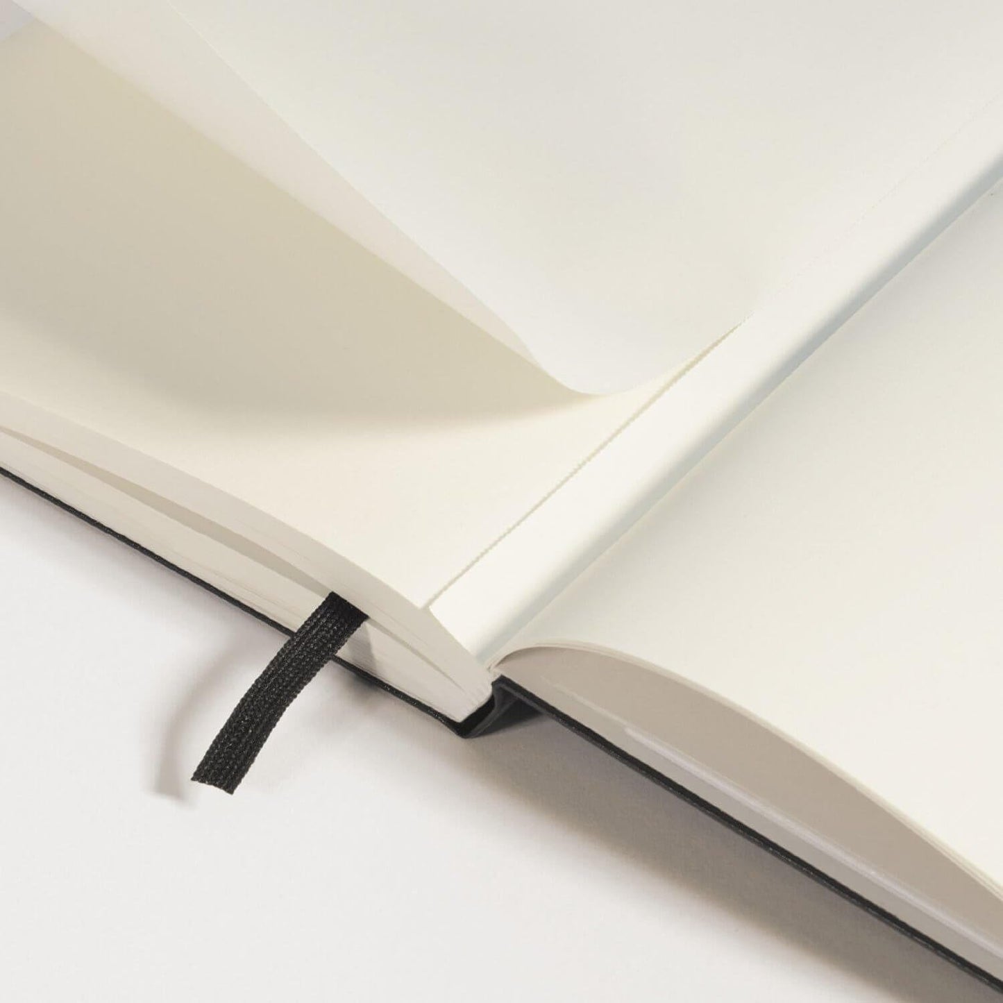 LEUCHTTURM1917 - Notebook Hardcover Medium A5-251 Numbered Pages for Writing and Journaling (Lobster, Squared)
