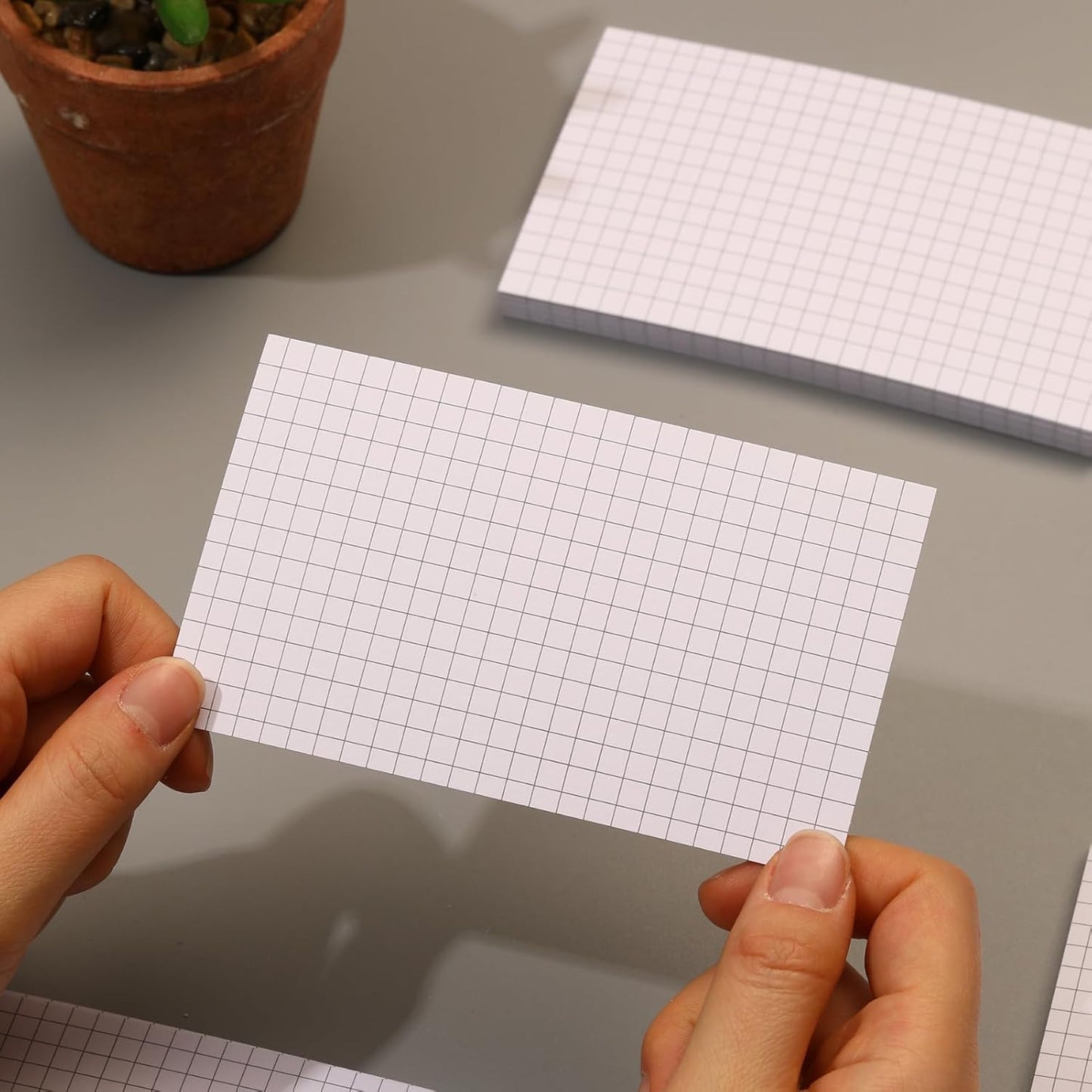 Extra Heavyweight Grid Index Cards 3x5 Inch 92lb Weight Double Sided Graph Ruled Notecards Thick Flash Cards for Note-Taking, Studying, and Organization, Ideal for School, Home and Office - 100 Count