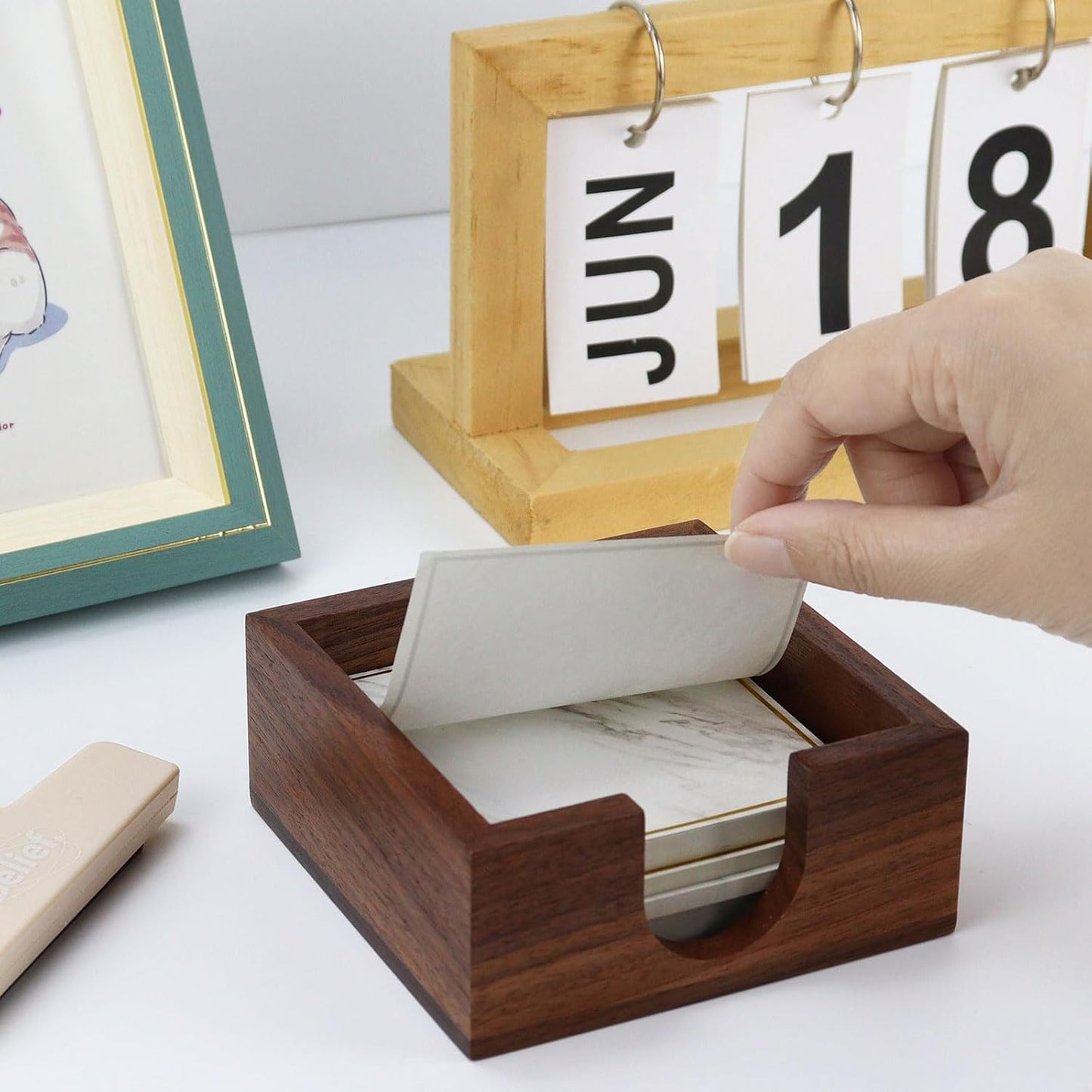 MultiBey Sticky Notes Memo Pad Holder Dispenser Wooden Post it Note Holder Walnut Desk Supplies Organizer Accessories for Office Home Schools