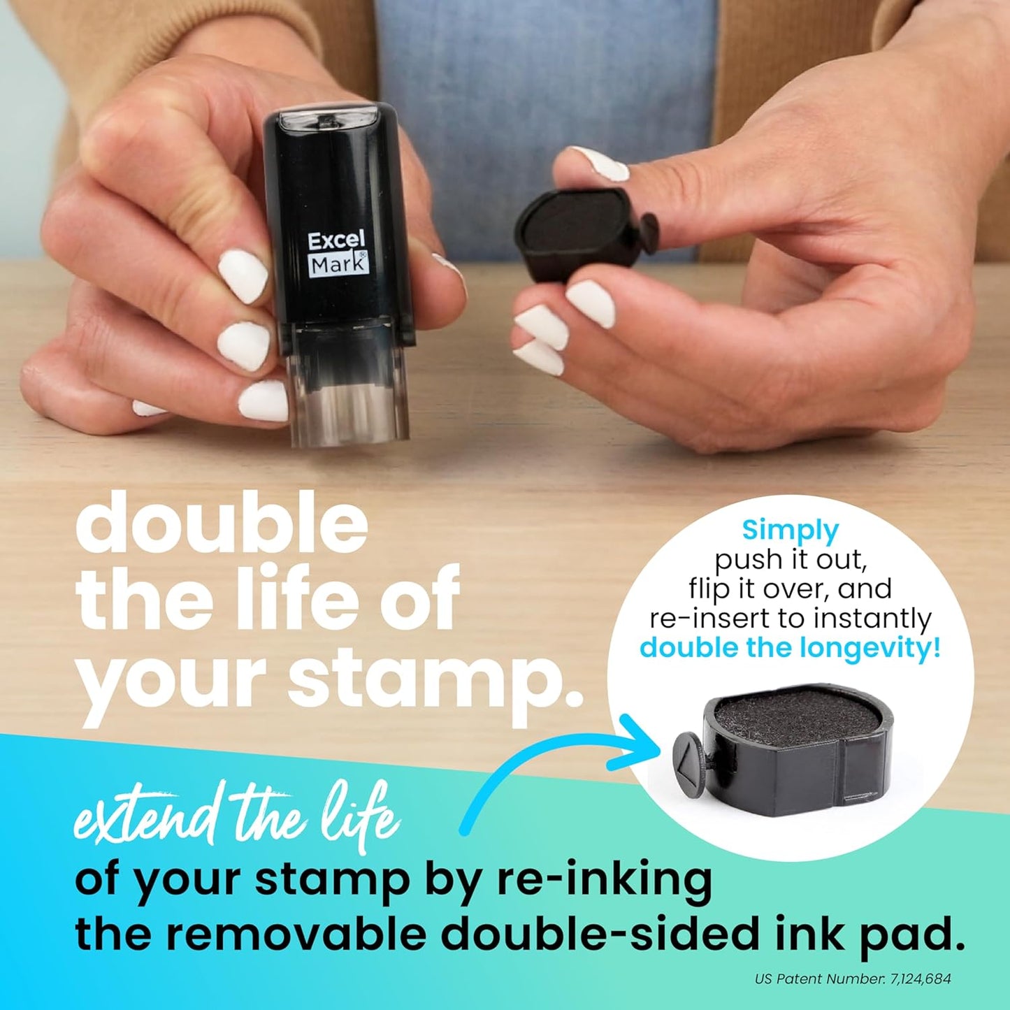 ExcelMark Smiley FACE - Self-Inking Round Teacher Stamp - Purple Ink