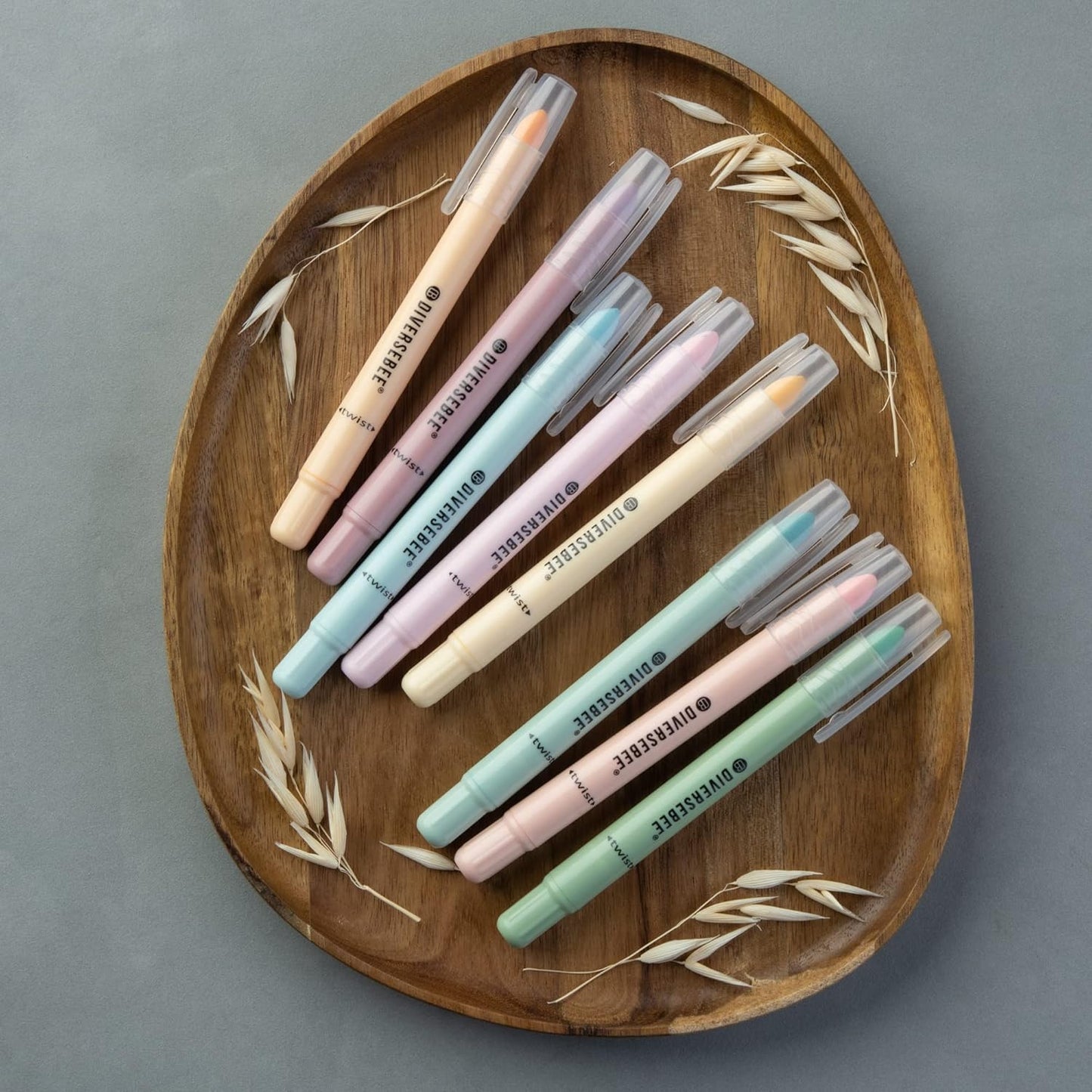 DIVERSEBEE Bible Highlighters and Pens No Bleed, 8 Pack Assorted Colors Gel Highlighters Set, Cute Bible Markers Study Journaling School Supplies and Accessories (Pastel)
